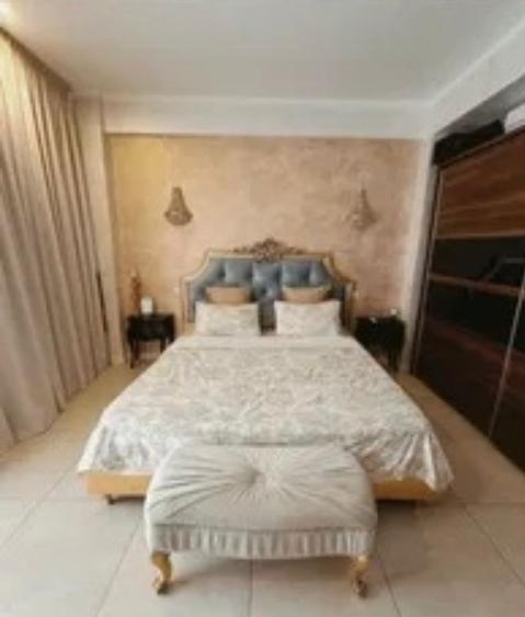 Apartament spectaculos in Mamaia la doar 1.5 km de oras. Parcare inclusa - 9