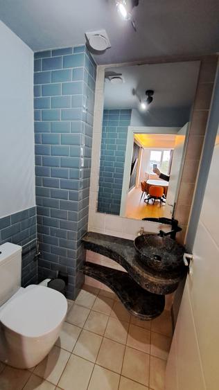 APARTAMENT 3 CAMERE   CU 3 BAI - LUX - LOC PARCARE - COMISION 0 - 17