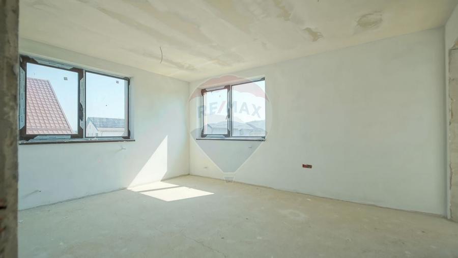 Comision 0 %! Casa de vanzare, Sanpetru! - 11