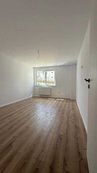 Apartament 3 camere cu gradina 135000 euro - 2