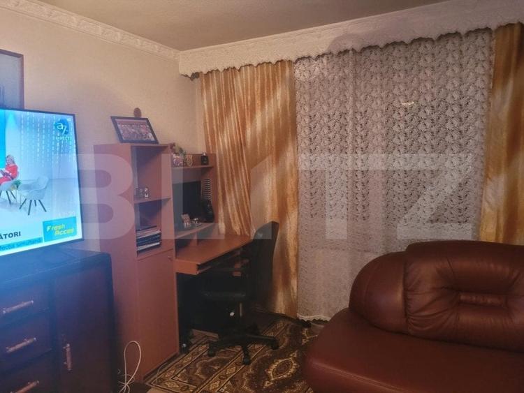 Apartament 4 camere, decomandat, 78 mp, zona Ramiro - 2