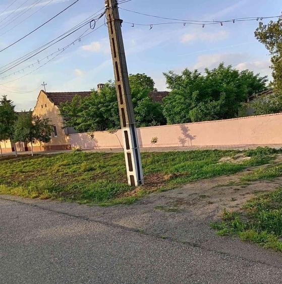 Felnac, vanduta casa+ teren 1.500mp, front pe 2 strazi - 2