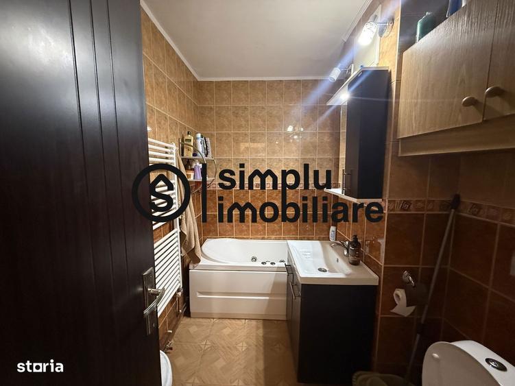 2 decomandate, parter, S-uri - 139 000 Euro - 5