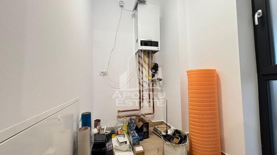 Casa individuala in zona Buziasului, carport - 7