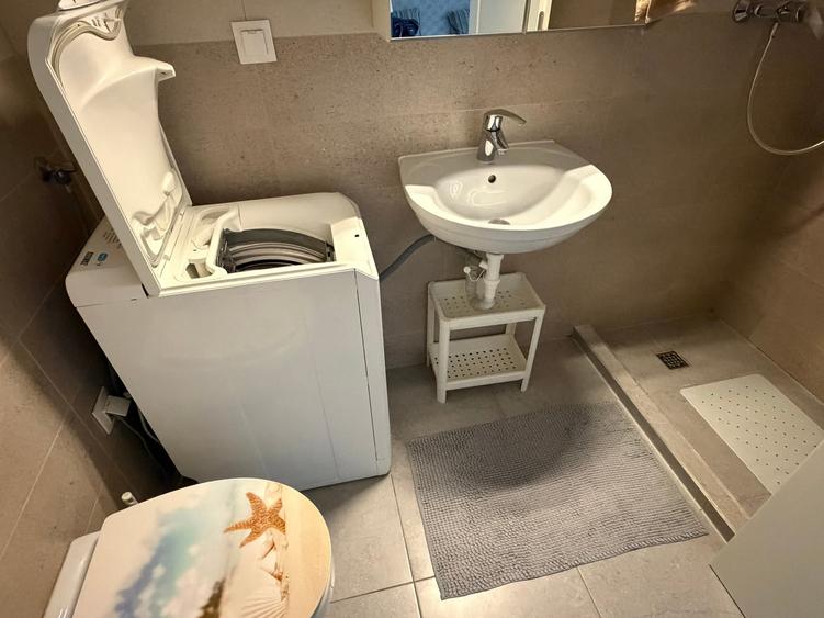 Inchiriere studio mobilat si utilat Aavantgarden3 Brasov - 8