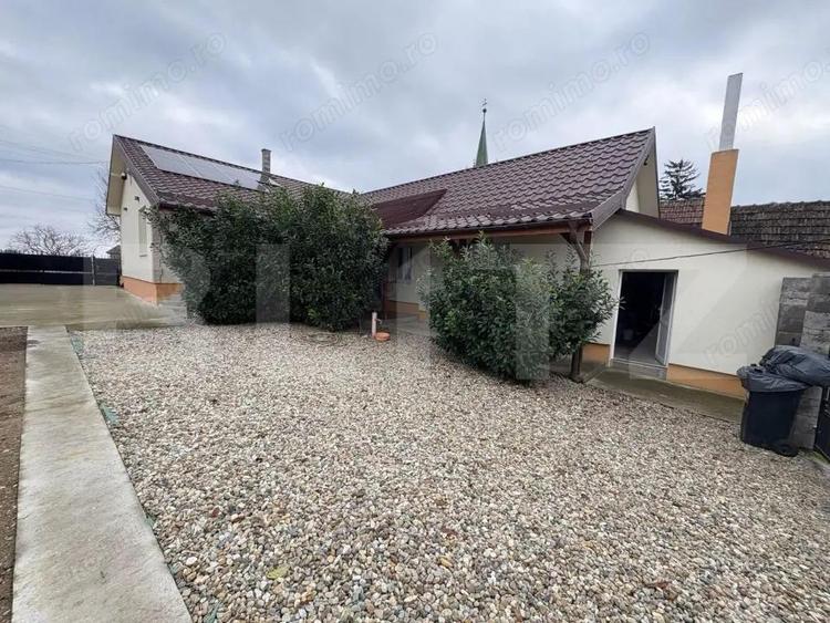 Casa deosebita cu teren generos Bercu - 8