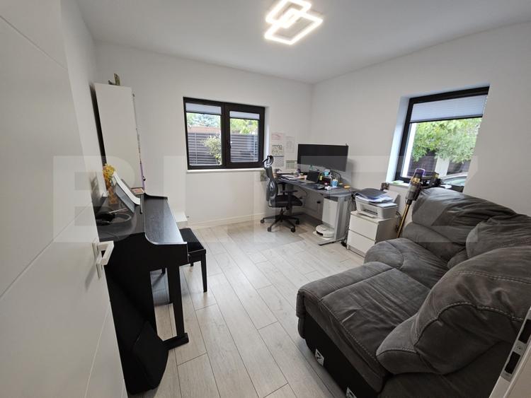 Vila de lux cu 5 camere in Galata, zona linistita - 13