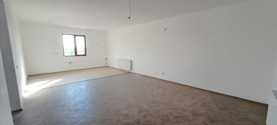 Drgomiresti Deal, casa individuala finalizata, parter +pod, teren 460 mp - 3