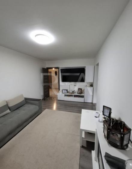 4 camere P/8, 85mp, bloc 1980-Gorjului-Rasaritului - 1