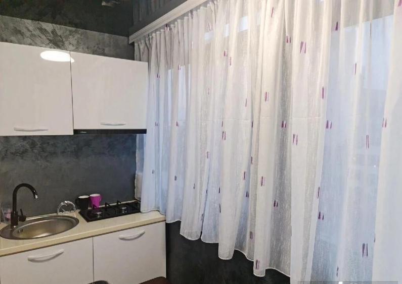 1 camera in zona Soarelui - 2