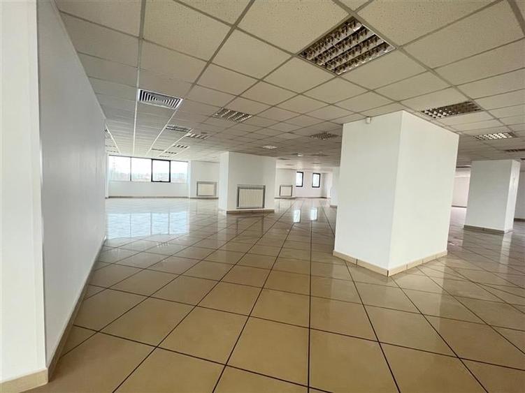 Vanzare Showroom / Cladire Multifunctionala - 5