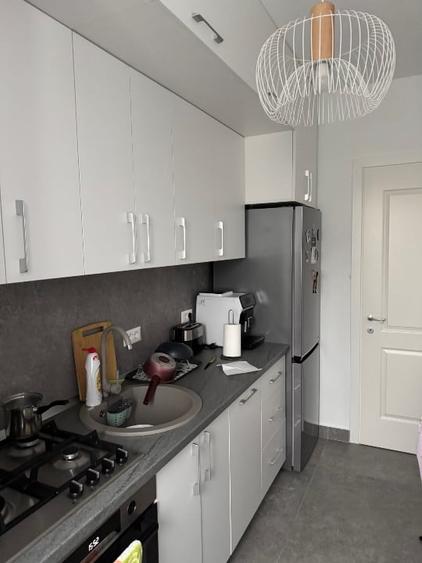 Persoana fizica  vand apartament 2 cam decomandat - 10