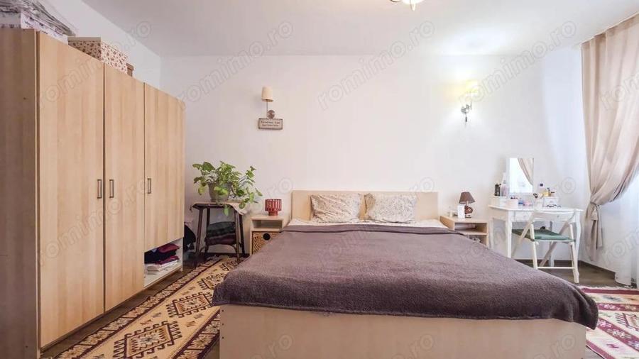 Casa 11 camere cu livada pe Strada Republicii, Dragomire?ti-Deal - 16