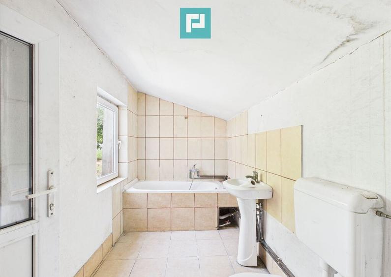 Casa cu teren de 2171 mp, zona centrala ?imand - 3