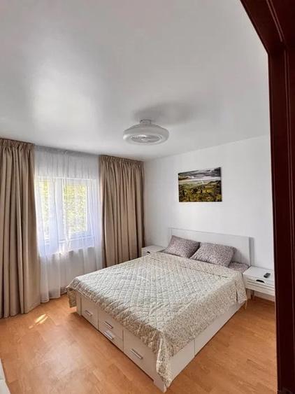 Apartament de lux cu 3 camere , zona FALEZA NORD - 2