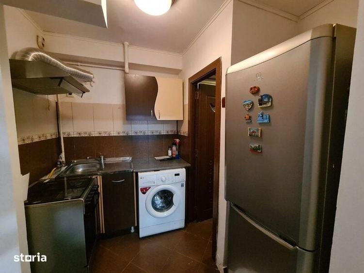 Eroii revolutiei-Metrou-Piata progresu-Bloc reabilitat termic - 4