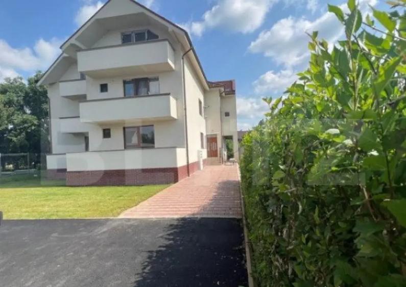 Apartament de 3 camere, 2 balcoane, 93 mp, etaj 1 - 1