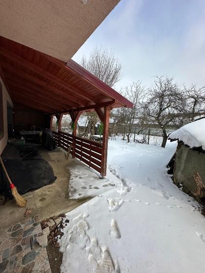 Casă Parava De Vânzare  - 11