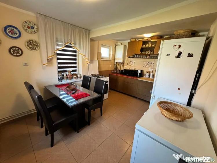 Casă cu 3 camere cu Teren 1100 Mp în Mireșu Mare
