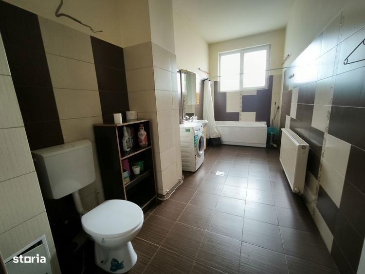 Apartament spatios cu 4 dormitoare + living, zona Campului Manastur - 1