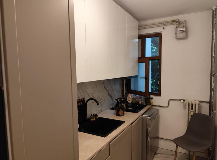 Drumul Taberei - Raul Doamnei - 5 minute metrou - Apartament 3 camere  RENOVAT - 17