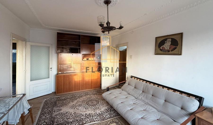 Apartament de vanzare, 3 camere, 68 mp, balcon și boxă – Zona Olimpia - 1