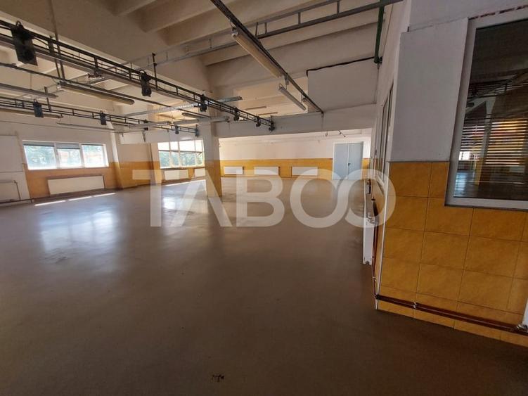 Spatiu comercial de inchiriat 6 incaperi 1300 mpu zona centrala Sibiu - 1