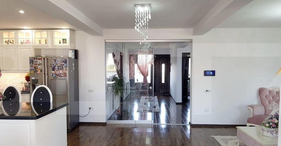 Vila cu 5 camere, 280 mp utili, teren cu 500 mp, Targsoru Ve - 4