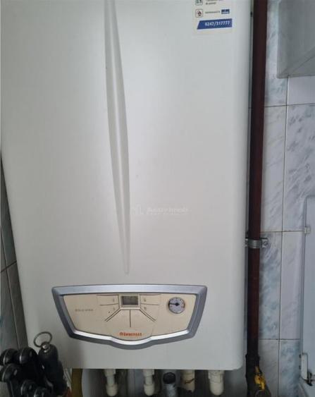 Apartament 3 cam renovat et 3 din 4 zona F-uri - 6