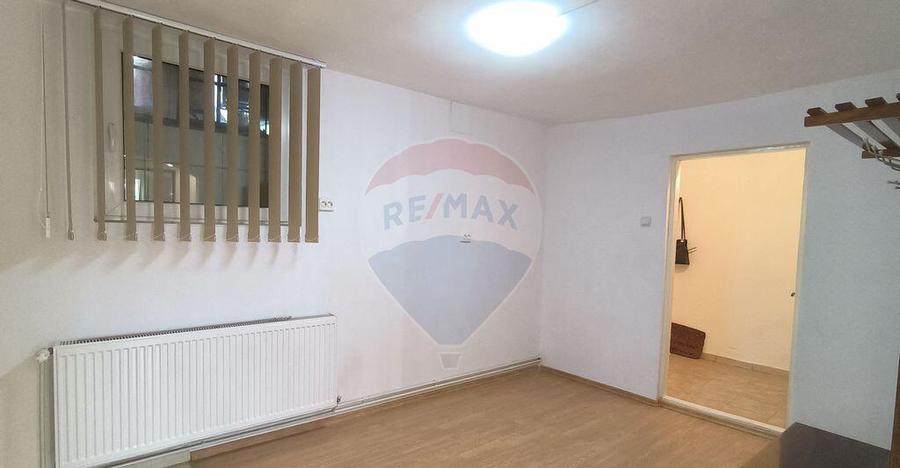 Apartament spa?ios intr-o cladire istorica, zona cent... - 10