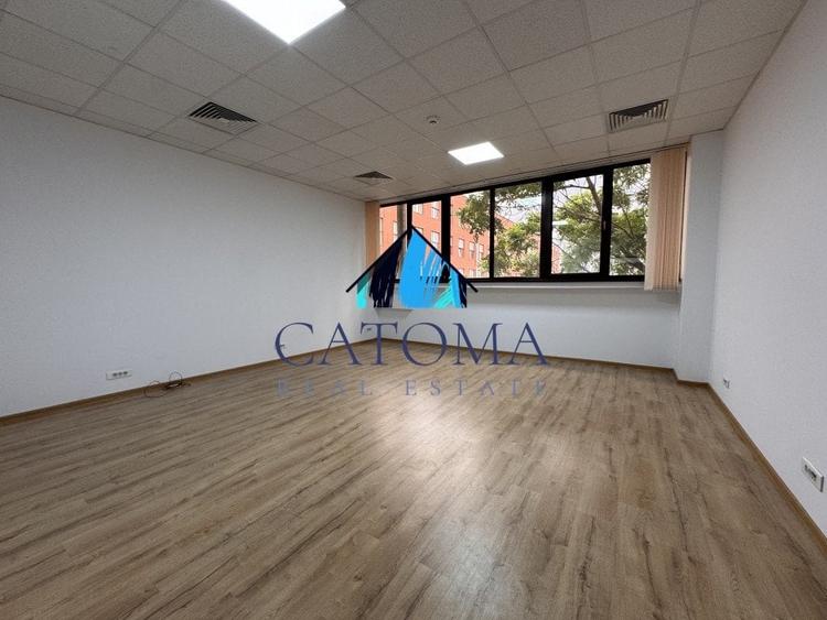 COTROCENI BUSINESS CENTER / ACCES STRADAL / METROU / DISPONIBIL ! - 2