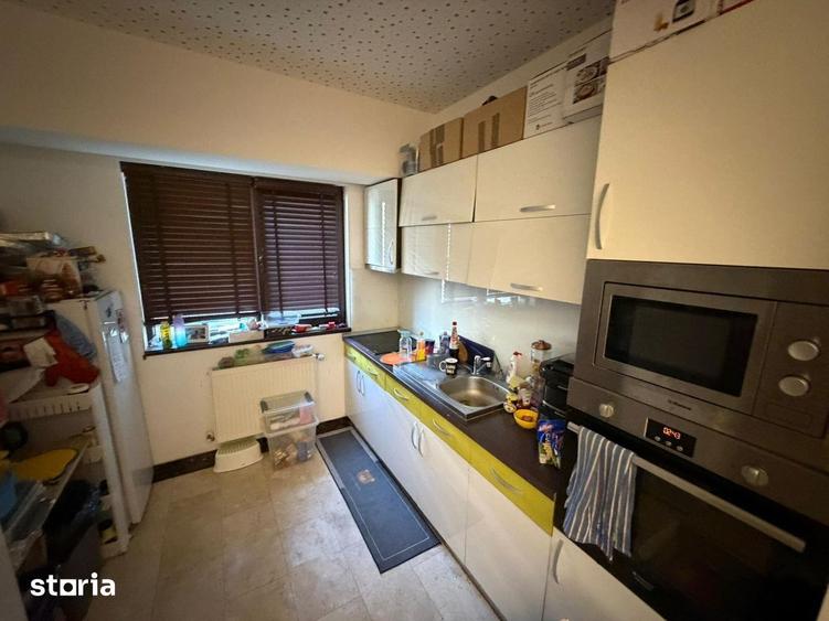 Apartament cu 4 camere în Central