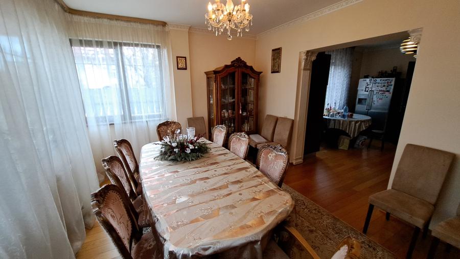 VILA INDIVIDUALA SUPERBA - CU TEREN GENEROS - AMPLASAMENT IDEAL - 29