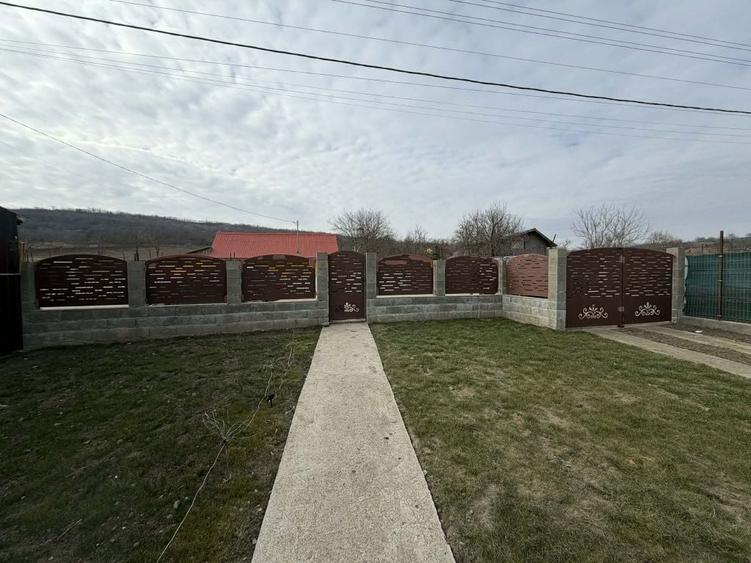 Casa cu mansarda - 1