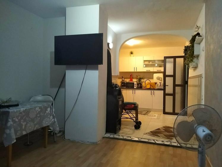 Apartament cu 3 camere în Rodna