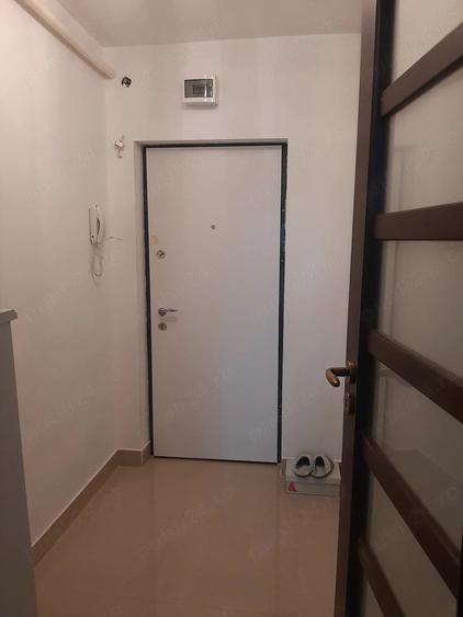 Apartament cu 2 camere semidecomandat în Dristor