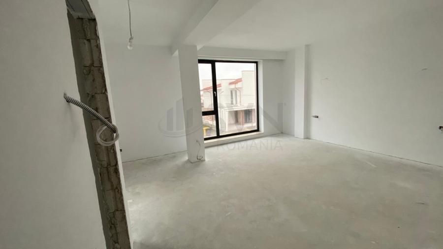 Casă individuală cu 5 camere cu Teren 270 Mp în Mogoșoaia