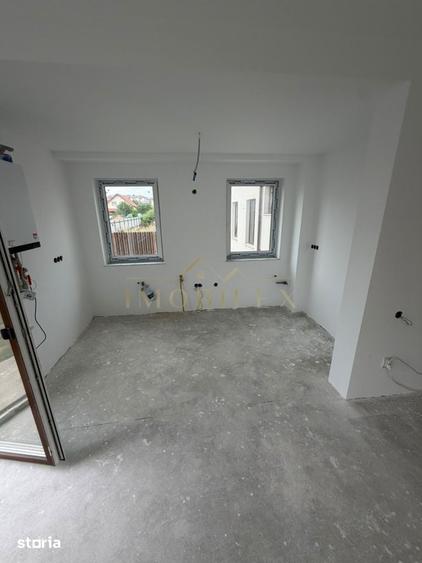 Casa individuala cu 4 camere + Garaj , zona linistita - 4