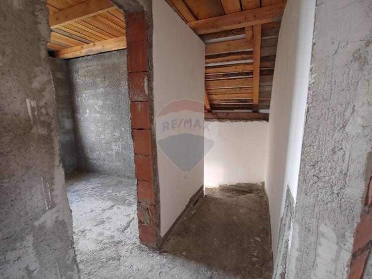 Casa / Vila individuala cu 560 mp teren, de vanzare in Scheia, Suceava - 46