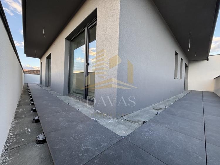 Penthouse de 3 camere semidecomandat - Parcare | Baciu - 1
