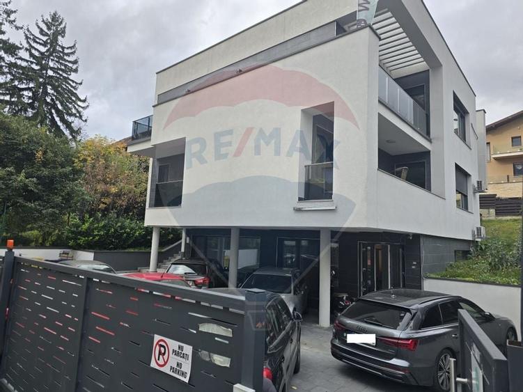 Spatiu multifunctional, 100mp, zona buna, parcari, comision 0 - 1