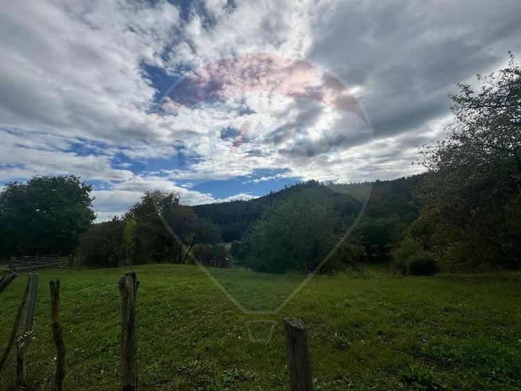 O oportunitate unica in inima naturii -- 6.605 mp in Candesti - 5