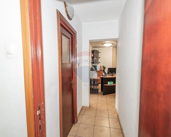 Apartament 3 camere decomandat 68 mp, Titulescu - metrou Basarab - 10