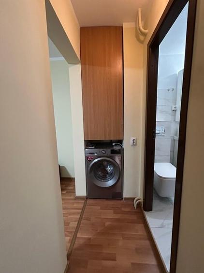 Apartament 3 camere - Bd. Constructorilor Crangasi - 12