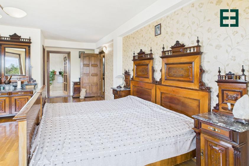 Vilă cu 6 camere - Zona Subcetate - Arad - 22