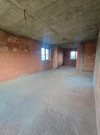 Casa de vanzare in stil mediteranean - 9