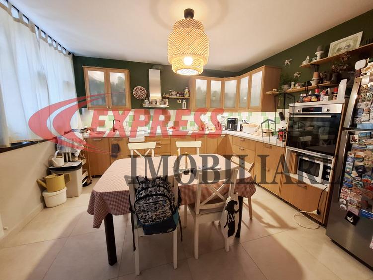 Unirii, Decebal, Rond Alba Iulia - 2