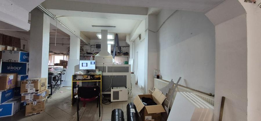 De vanzare imobil sp. de productie +birouri in Acatari - 1