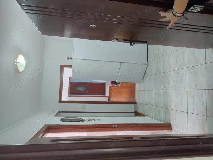 Apartament 3 camere de inchiriat sector 3 Auchan Titan. - 2