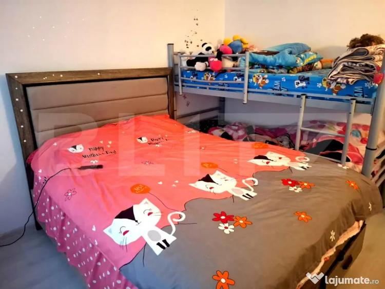 Apartament cu 2 camere decomandat în Aleea Trandafirilor